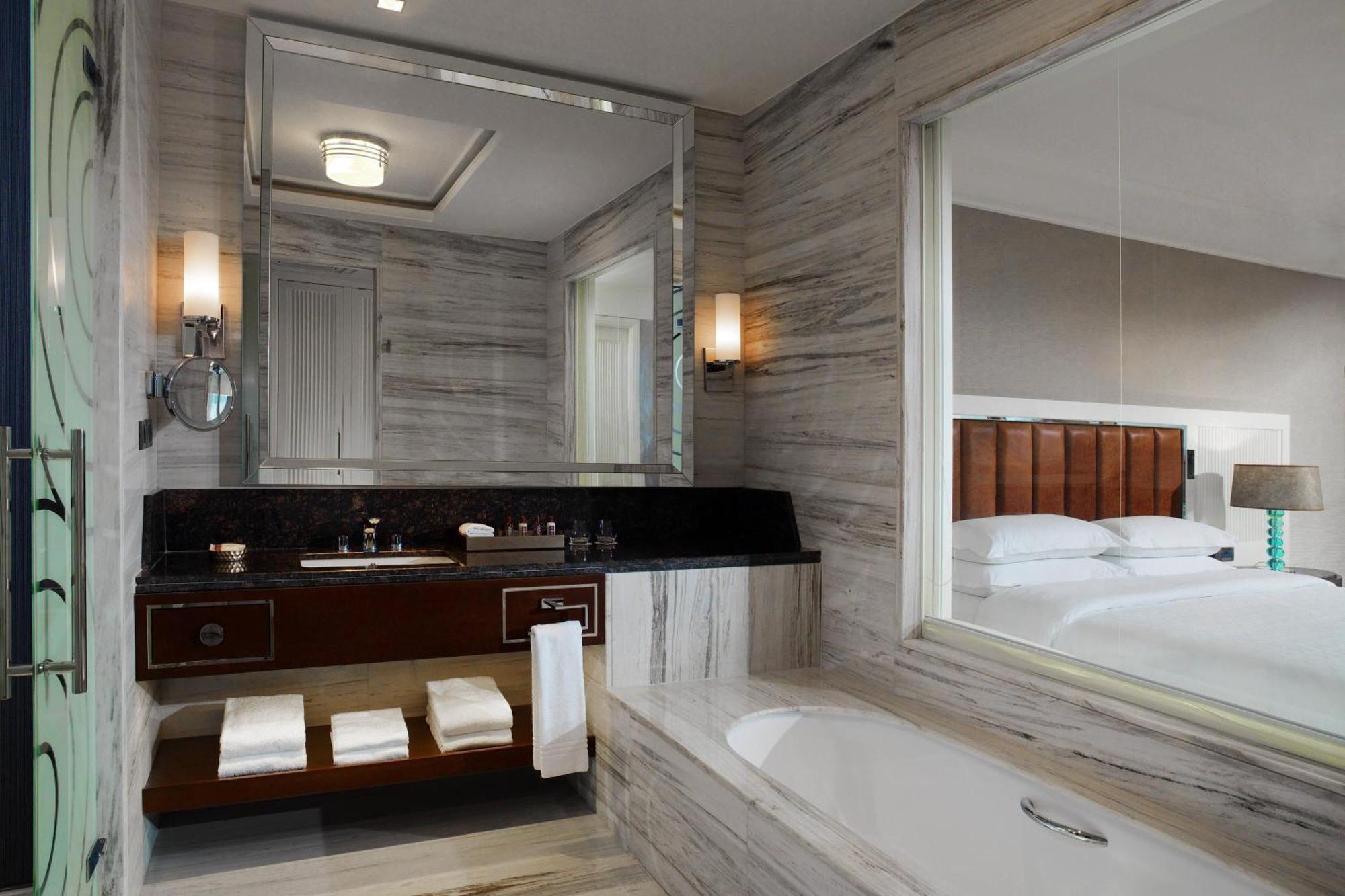 Sheraton Grand Adana Exterior foto