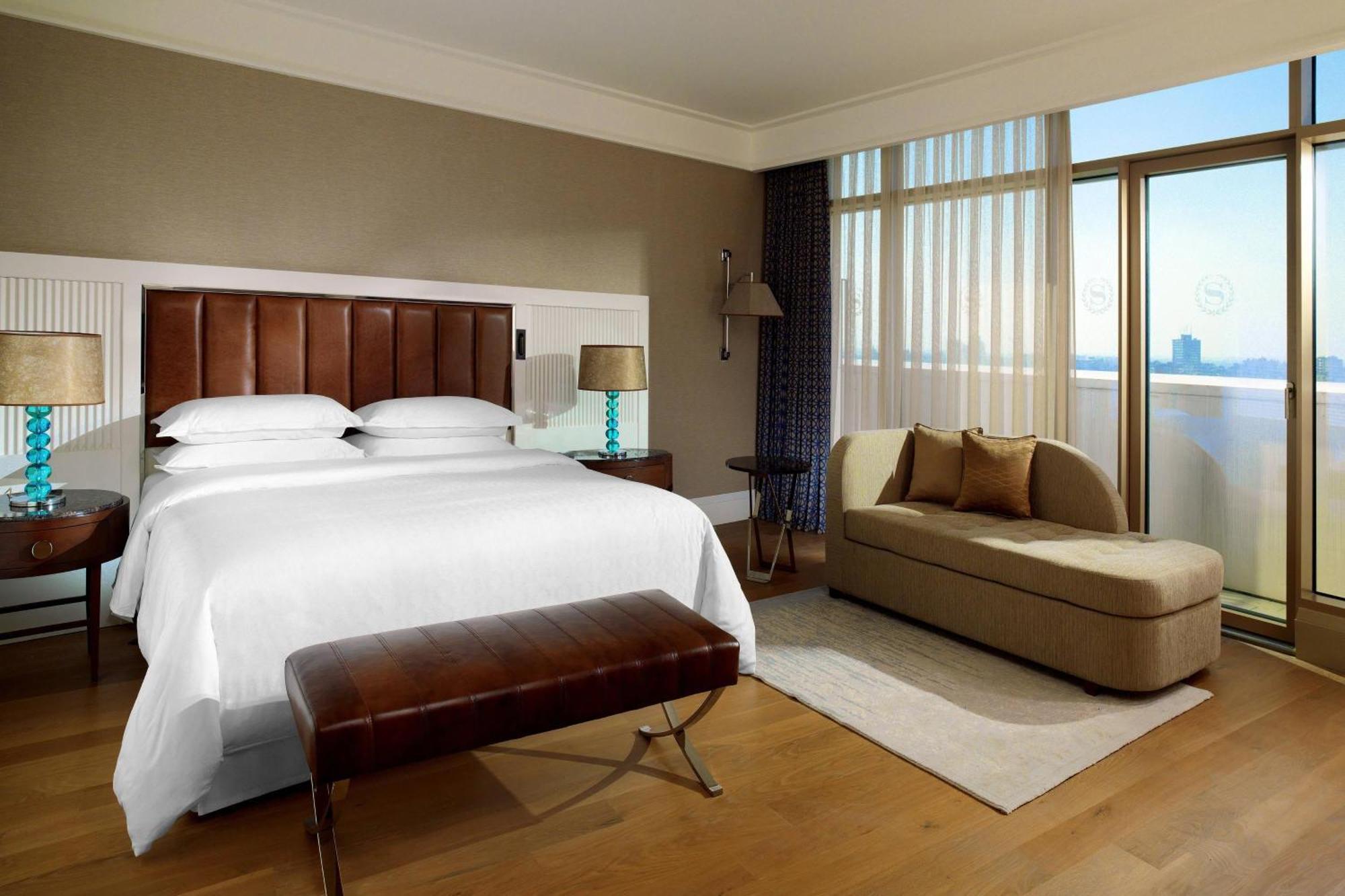 Sheraton Grand Adana Exterior foto