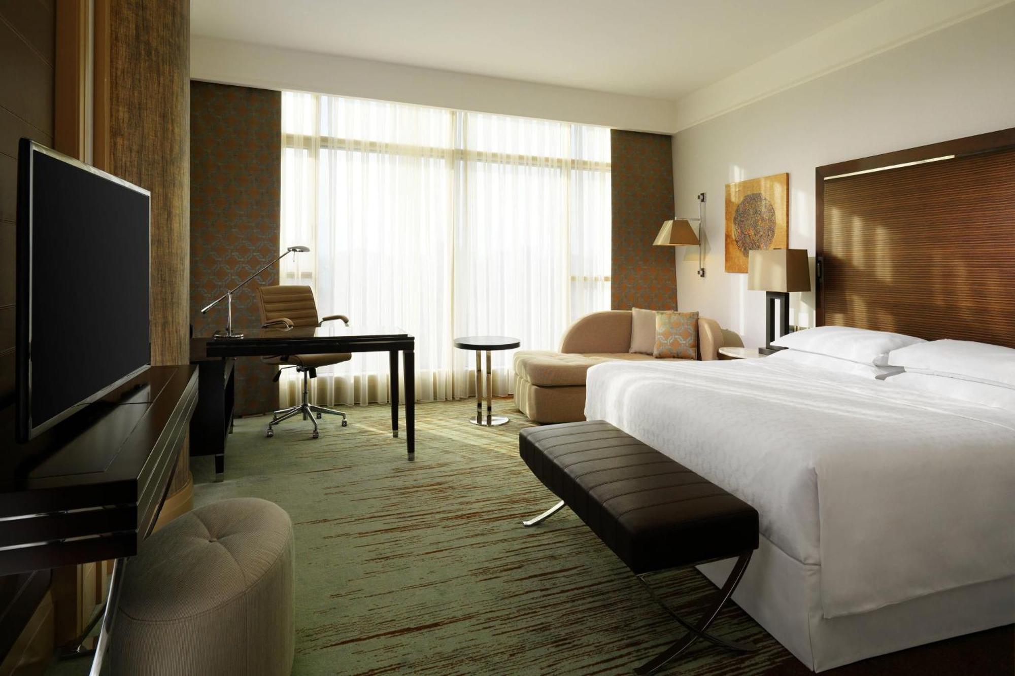 Sheraton Grand Adana Exterior foto